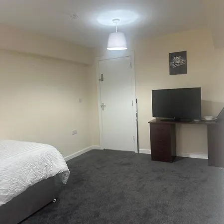 Bestlivingapartment Affittacamere Birmingham